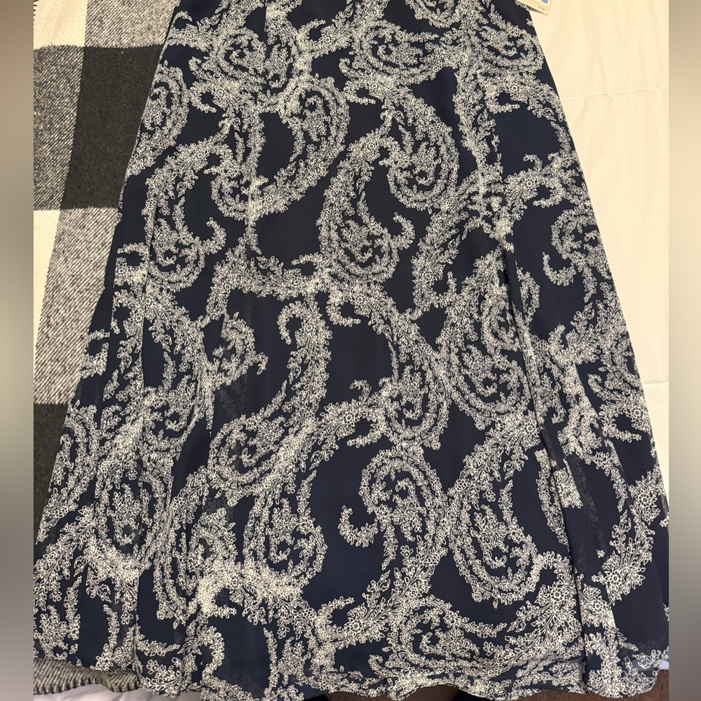 Liz Claiborne Navy and White Asymmetrical Skirt